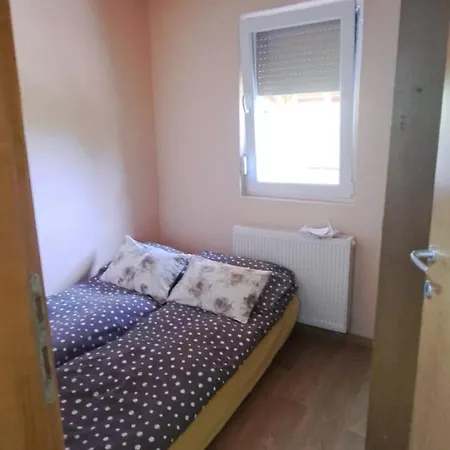 Kamini Ravna Planina Lejlighed *