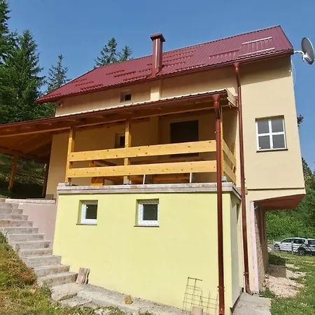 Apartment Kamini Ravna Planina