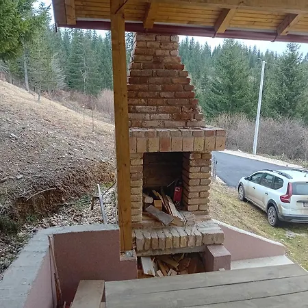 Kamini Ravna Planina Apartman Pale